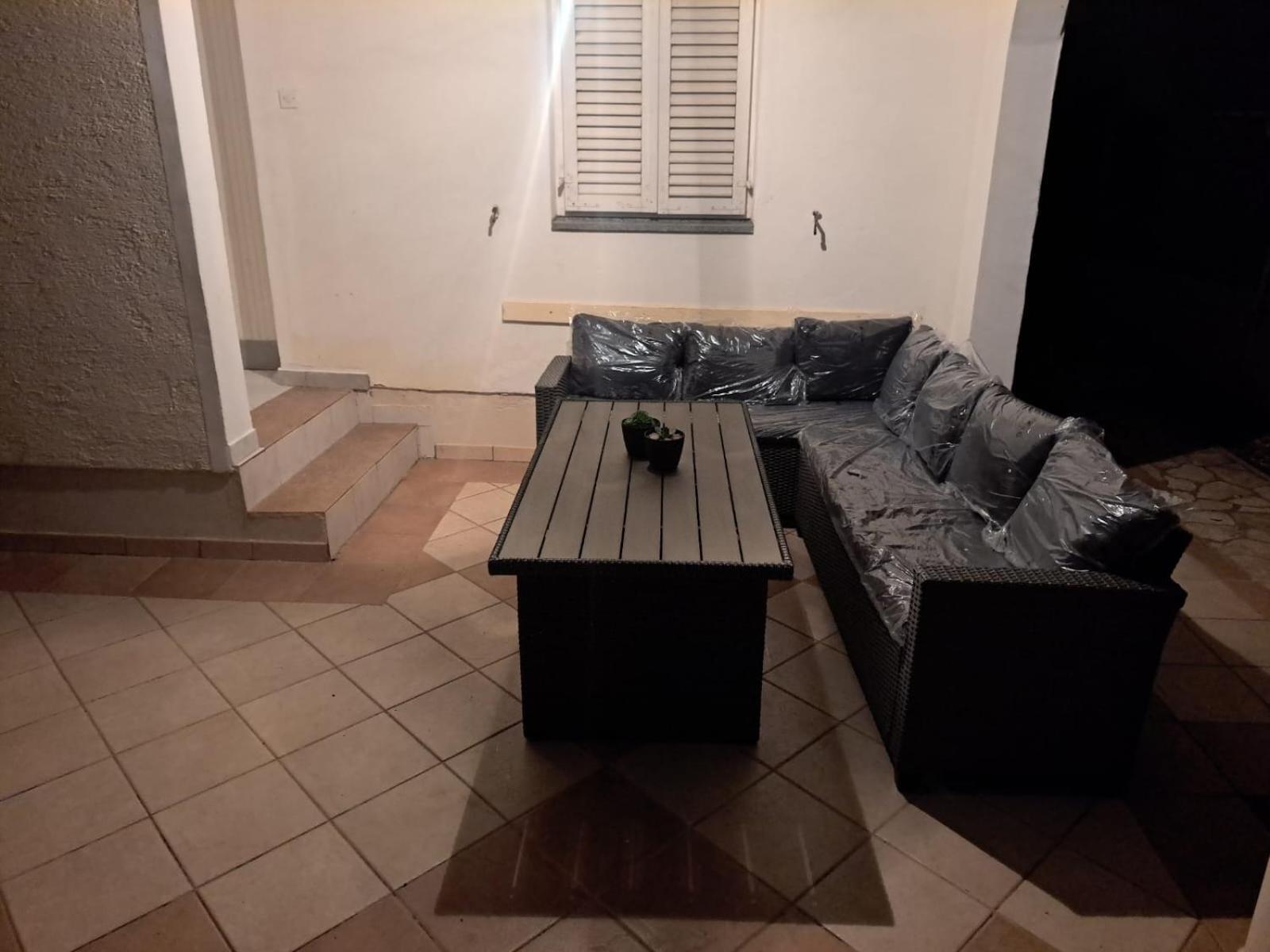 Apartmani Ana Tribalj Eksteriør bilde